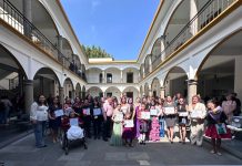 Entregó Gobierno Municipal de Banderilla la presea: «Niña y mujer extraordinaria 2026»